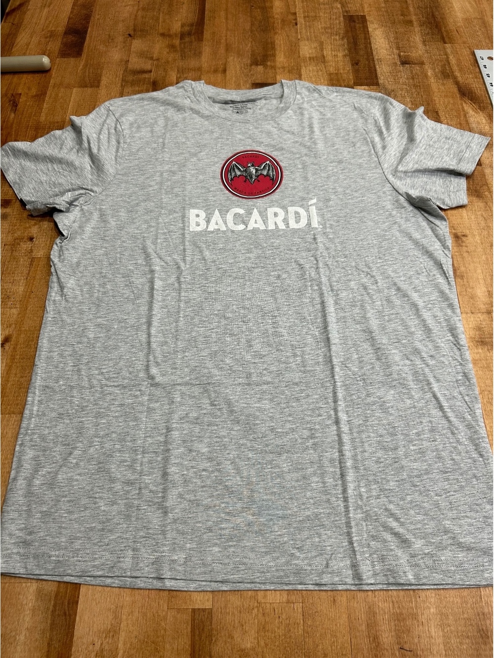 Bacardi Logo Gray T-Shirt womens alcohol Size extra large